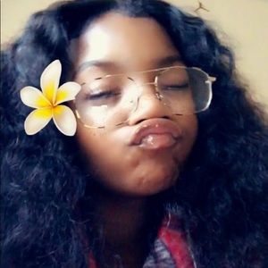 Meet your Posher, Tay tay